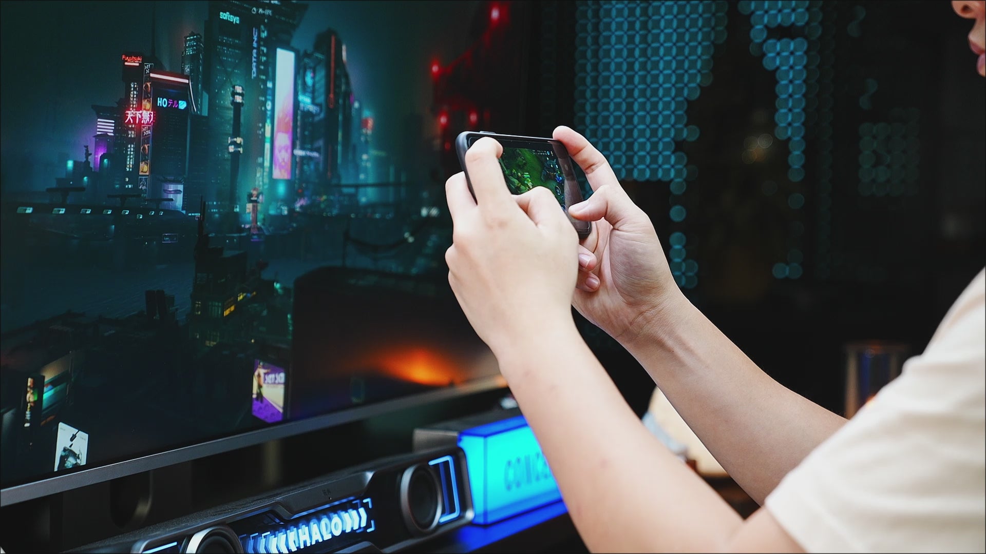 K29 Wireless Charging Radiator — raffreddatore e caricatore wireless per smartphone